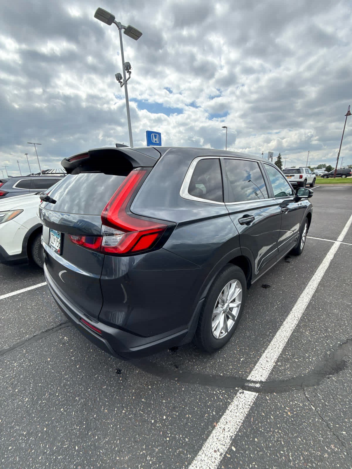 Used 2024 Honda CR-V EX image 5