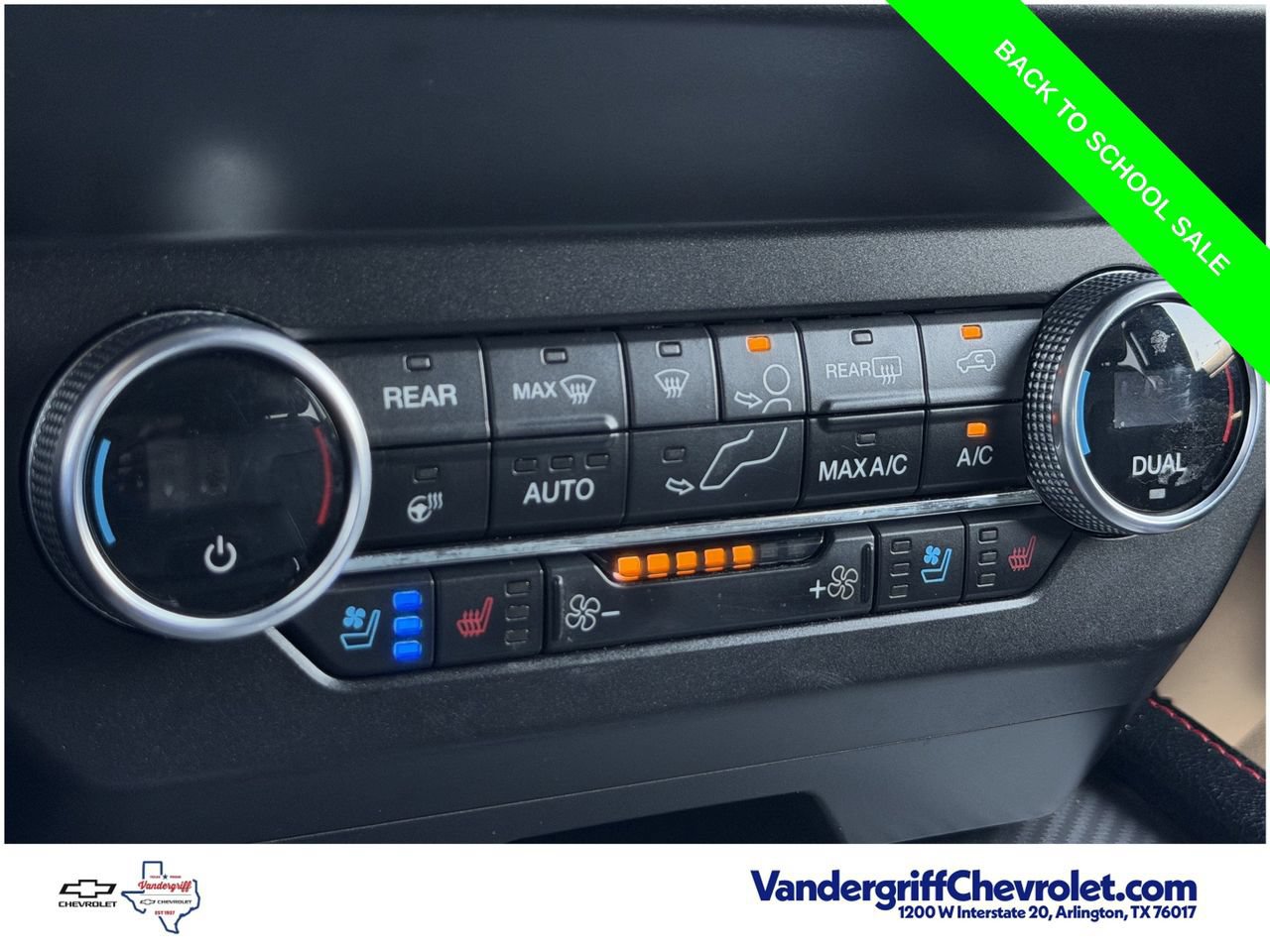 Used 2021 Ford Expedition Limited AWD/4WD image 19