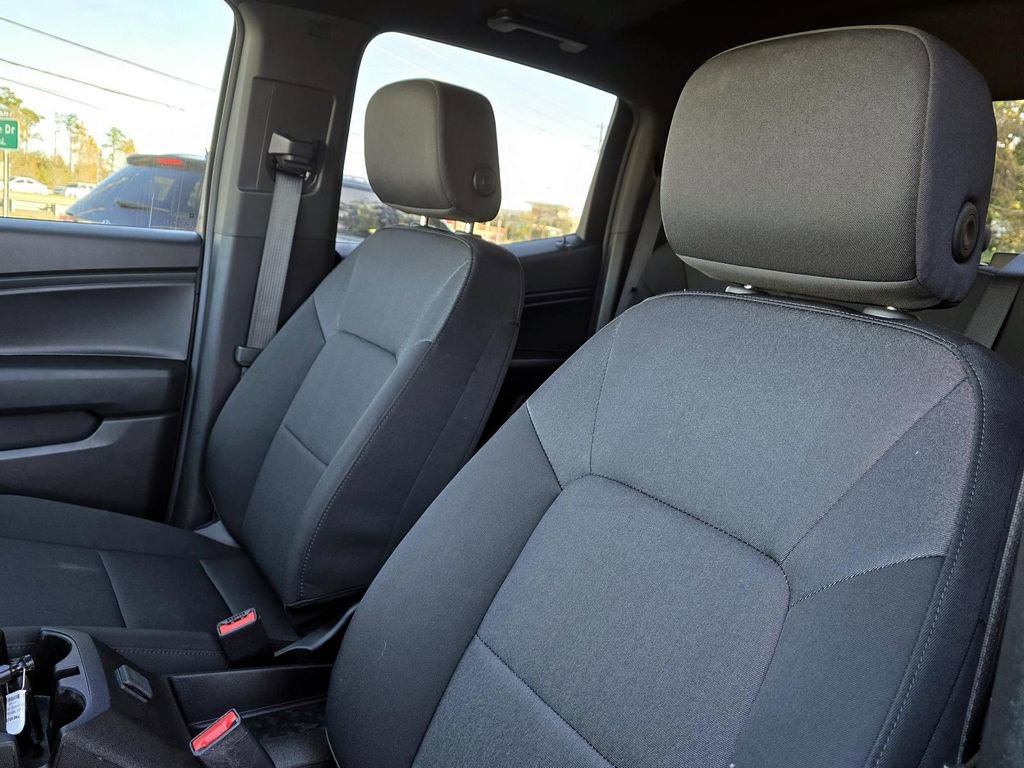 Used 2023 Chevrolet Colorado W/T image 20