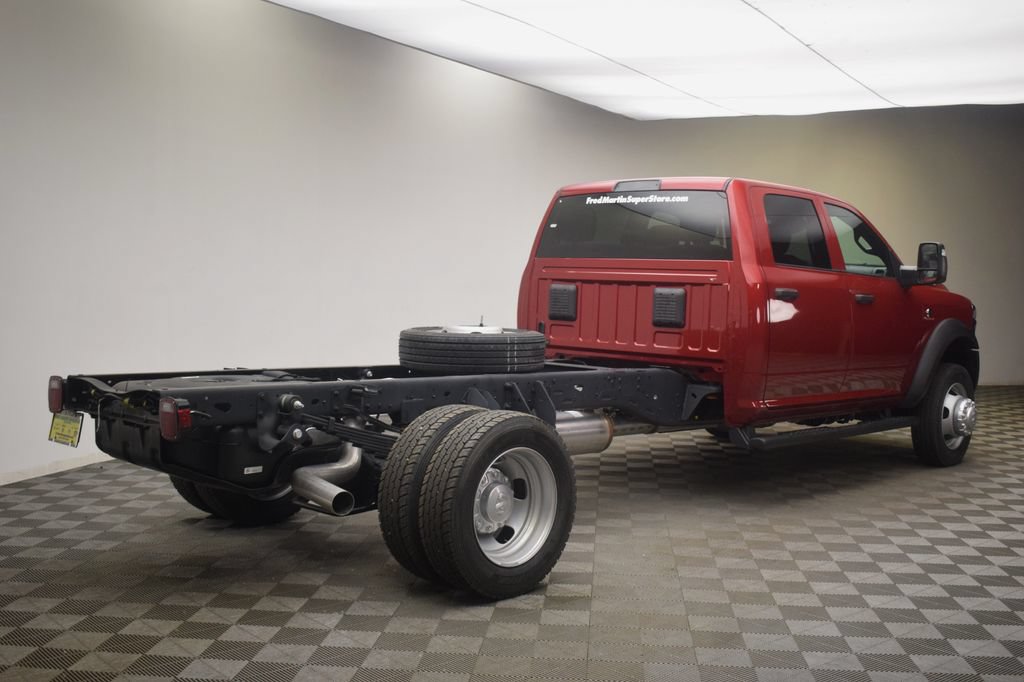 New 2026 RAM 5500 Tradesman w/ Chrome Appearance Group AWD/4WD image 5
