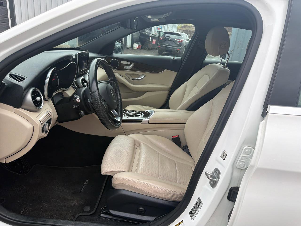 Used 2018 Mercedes-Benz C 300 4MATIC Sedan image 20