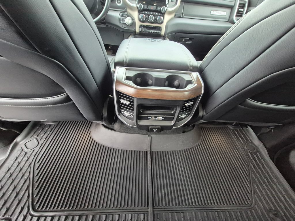 Used 2022 RAM 1500 Laramie AWD/4WD image 25