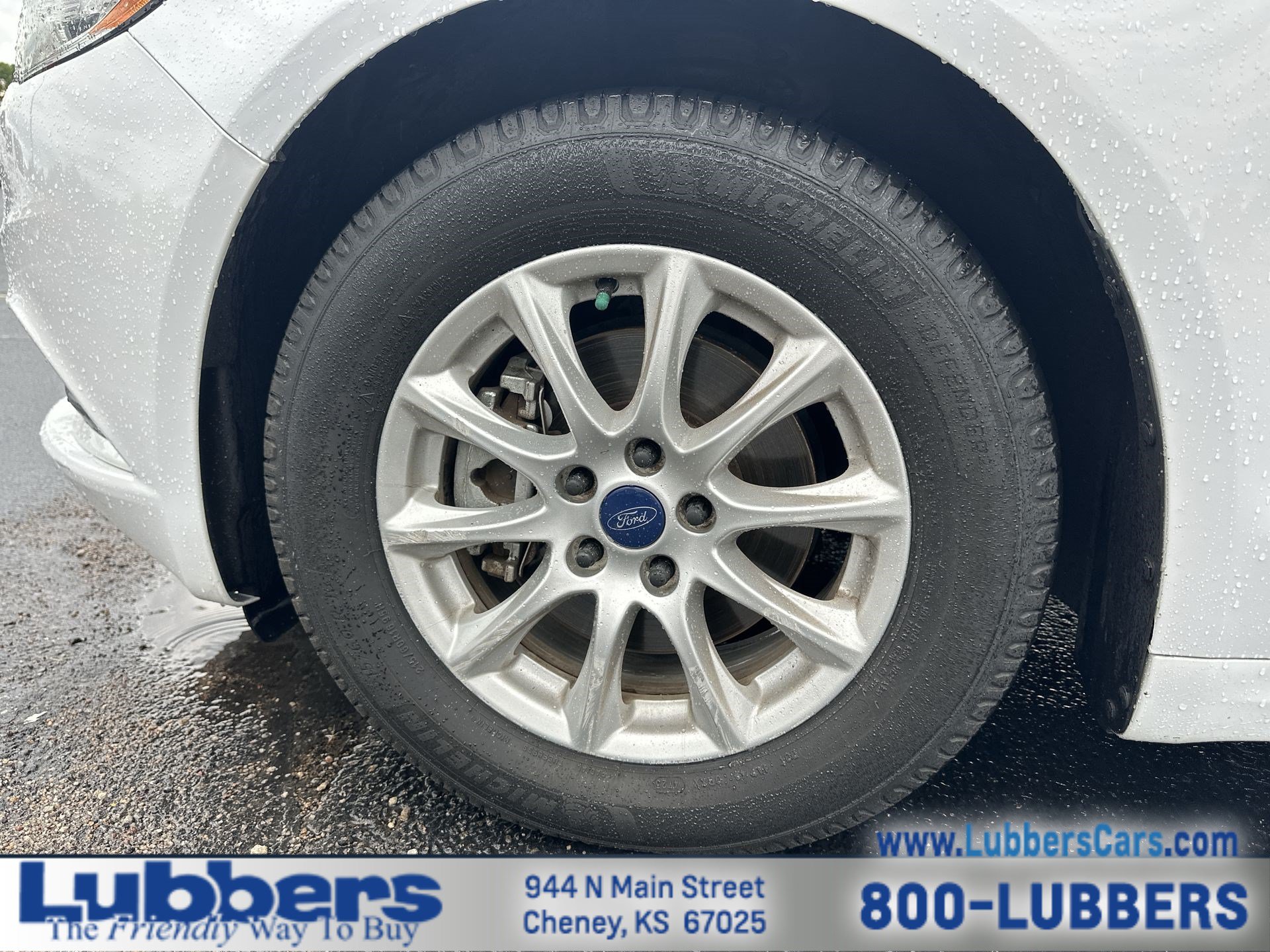 Used 2017 Ford Fusion S FWD image 2