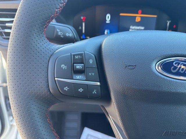 New 2025 Ford Escape ST-Line w/ Tech Pack #1 image 16
