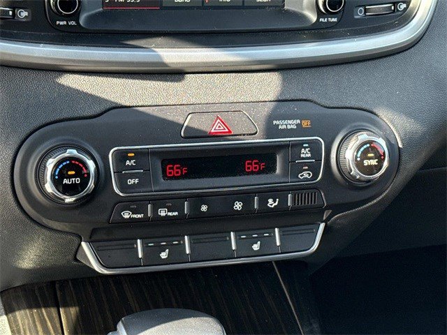 Used 2020 Kia Sorento EX image 22