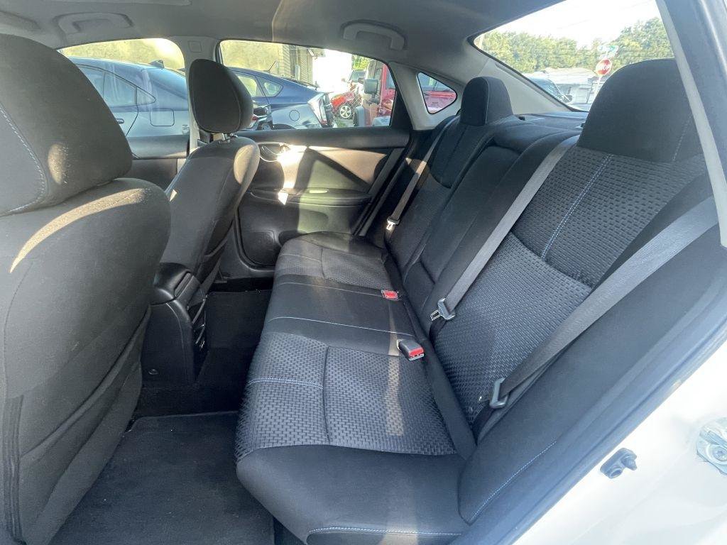 Used 2017 Nissan Sentra SR Turbo w/ SR Midnight Edition FWD image 5