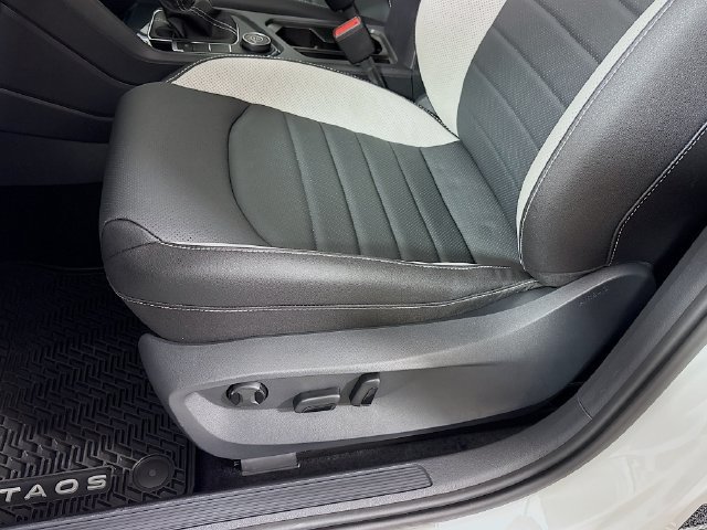 New 2026 Volkswagen Taos SEL AWD/4WD image 19