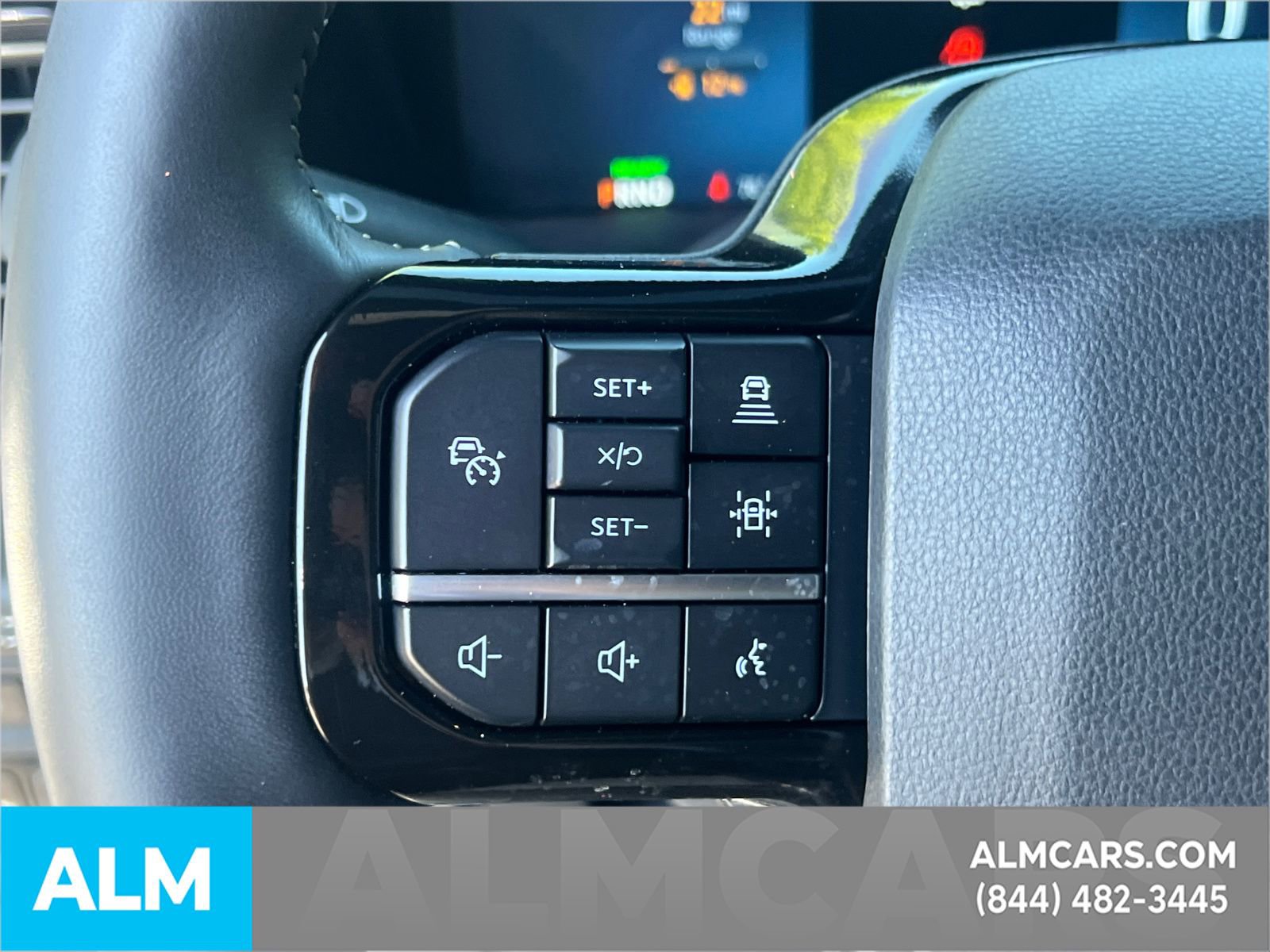 Used 2024 Ford F150 Lightning Platinum AWD/4WD image 29