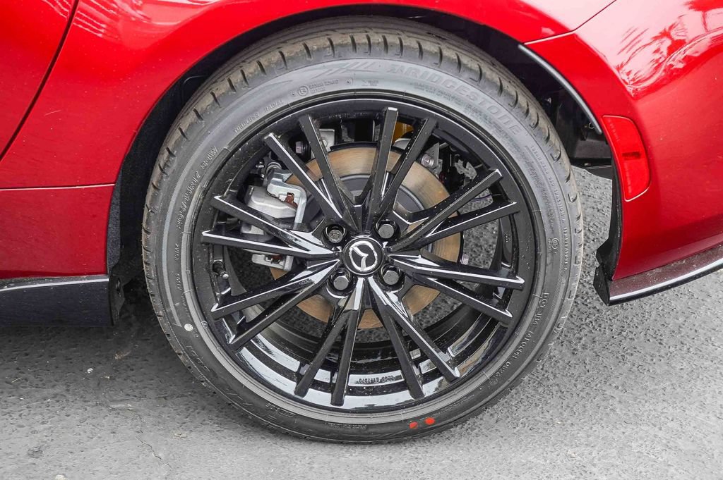 New 2026 MAZDA MX-5 Miata Club w/ Appearance Package RWD image 11