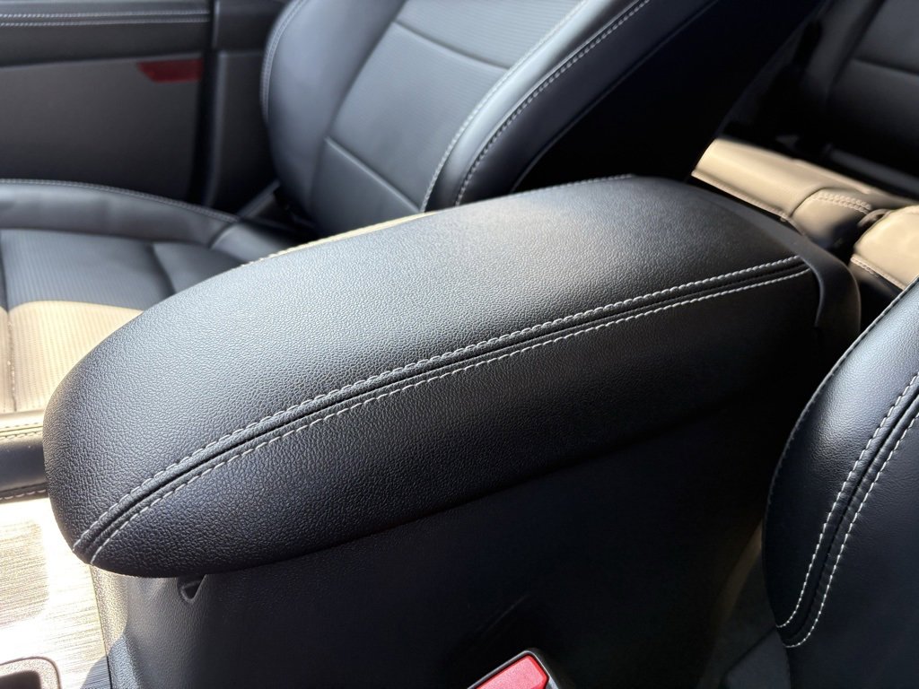 Used 2024 Ford Escape Platinum image 12