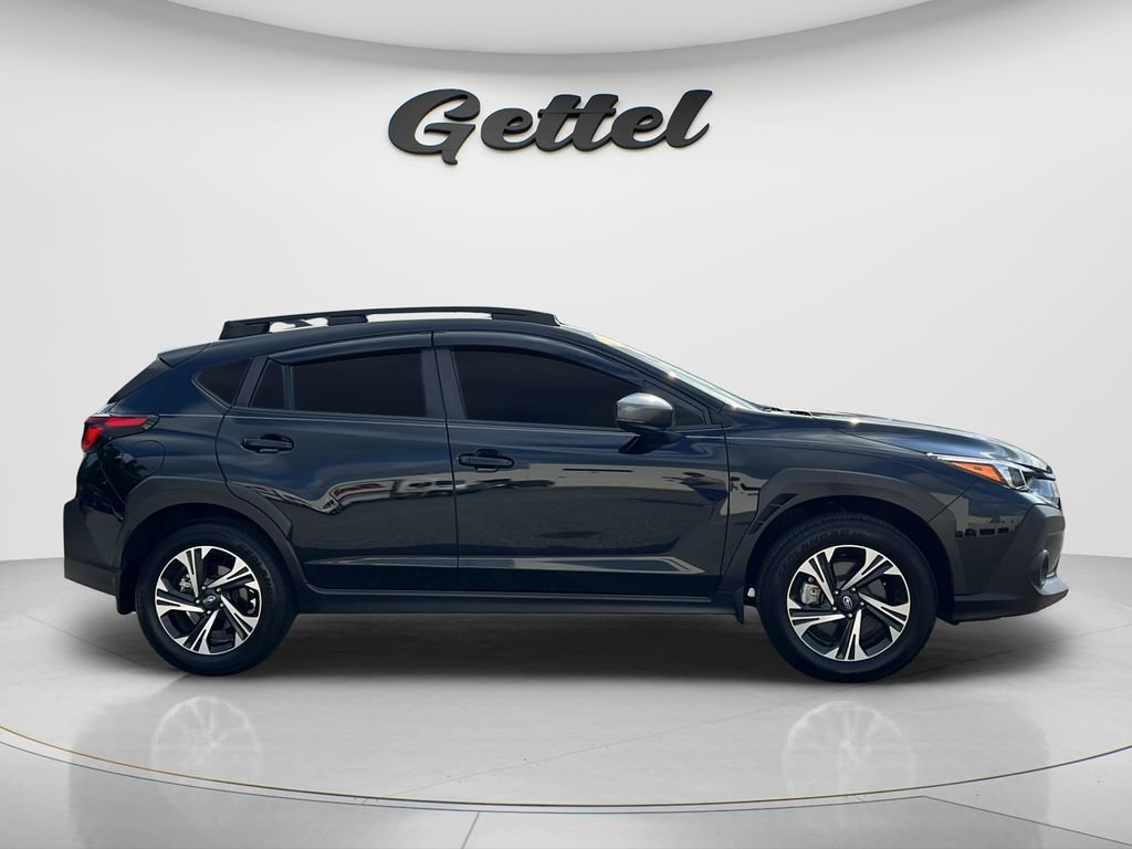 Used 2024 Subaru Crosstrek 2.0i Premium AWD/4WD image 4