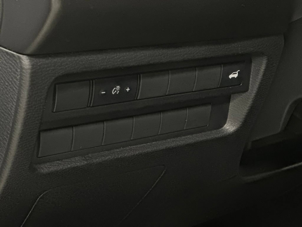 Used 2024 Mitsubishi Outlander SE AWD/4WD image 15