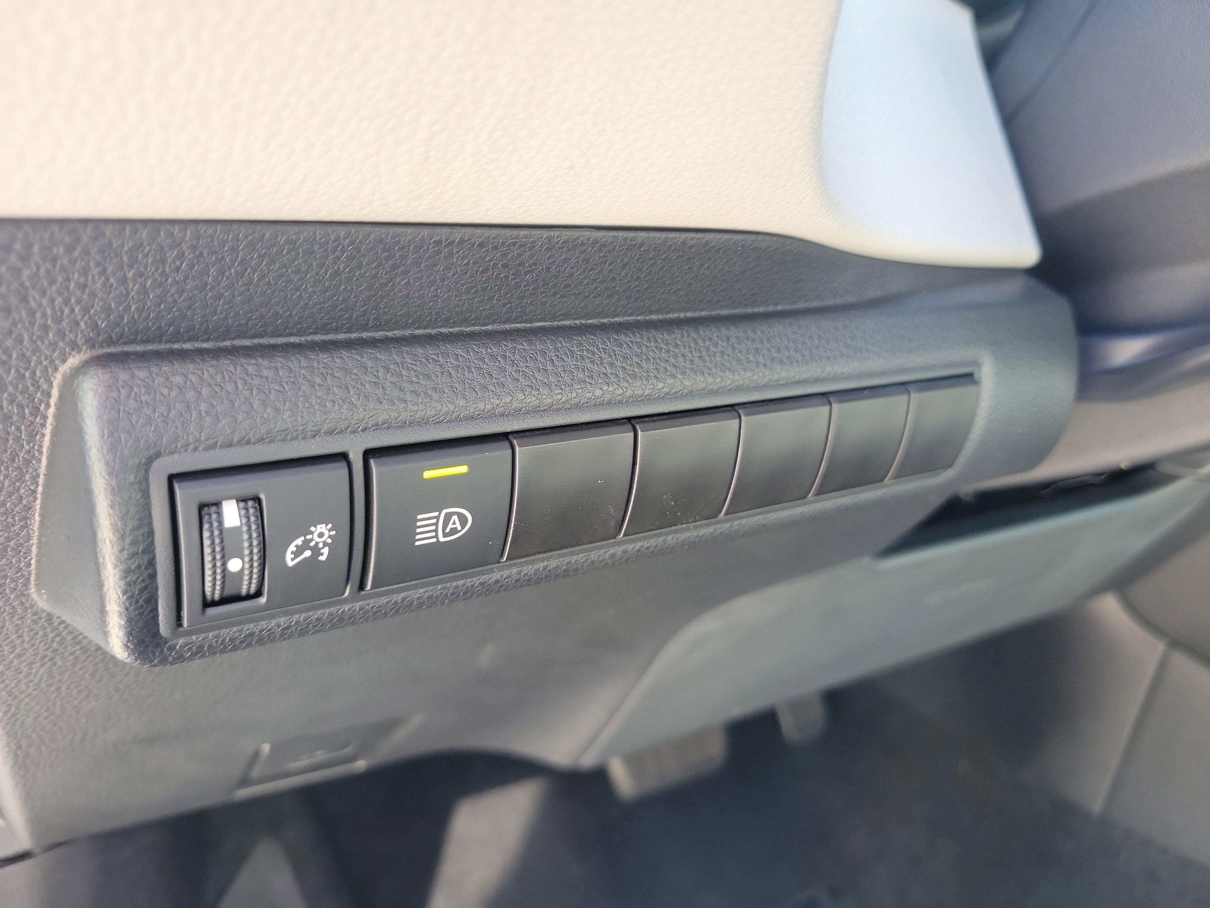 Used 2023 Toyota Corolla LE w/ LE Premium Package image 20