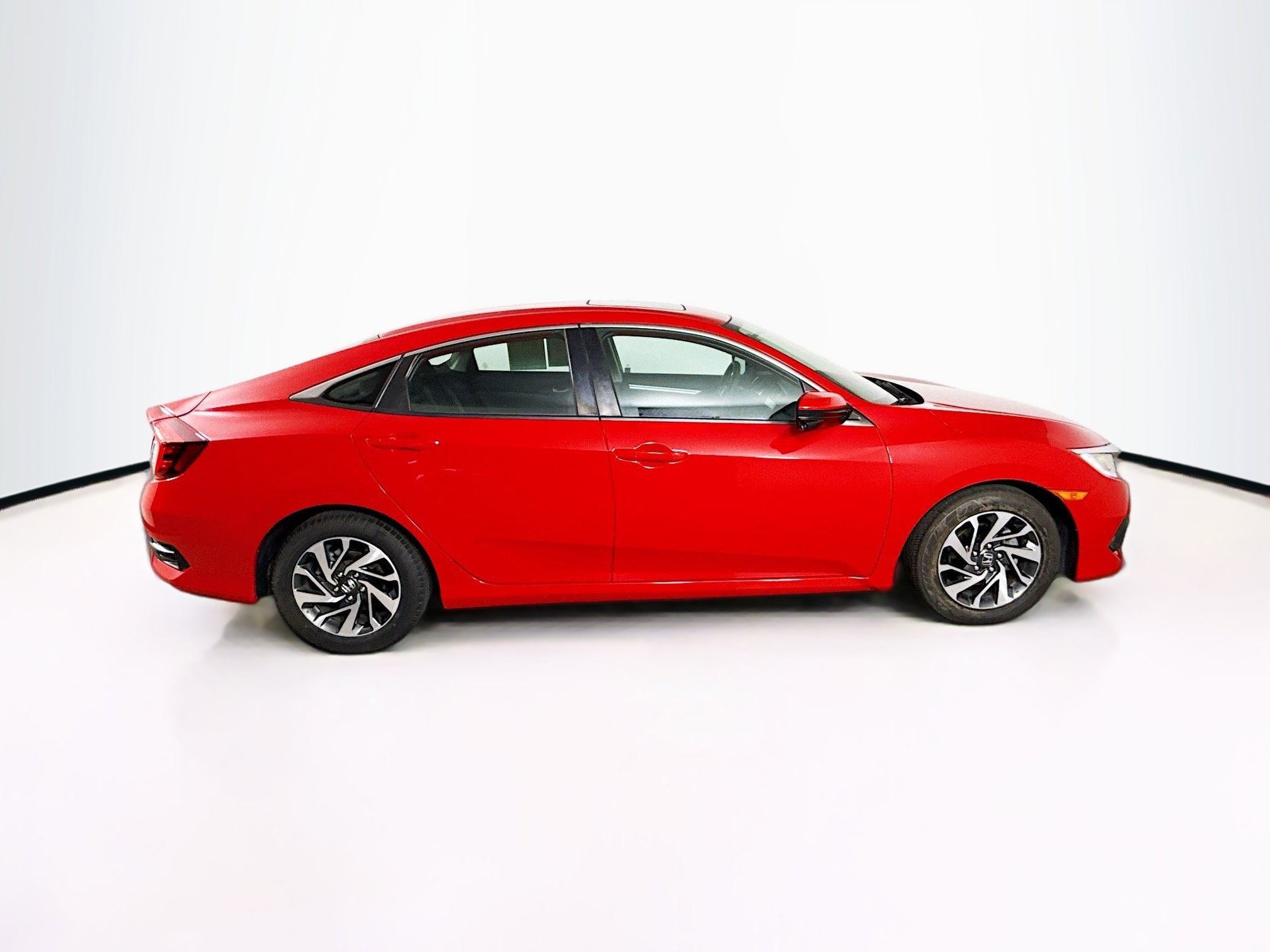 Used 2016 Honda Civic EX image 2