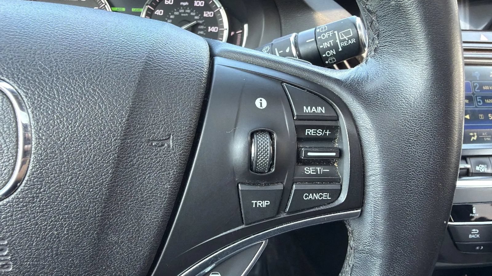 Used 2017 Acura MDX SH-AWD image 21