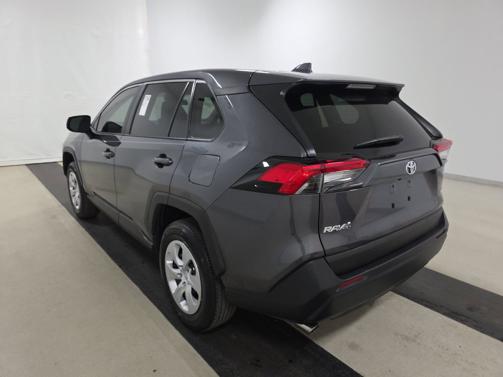 Used 2024 Toyota RAV4 LE image 6