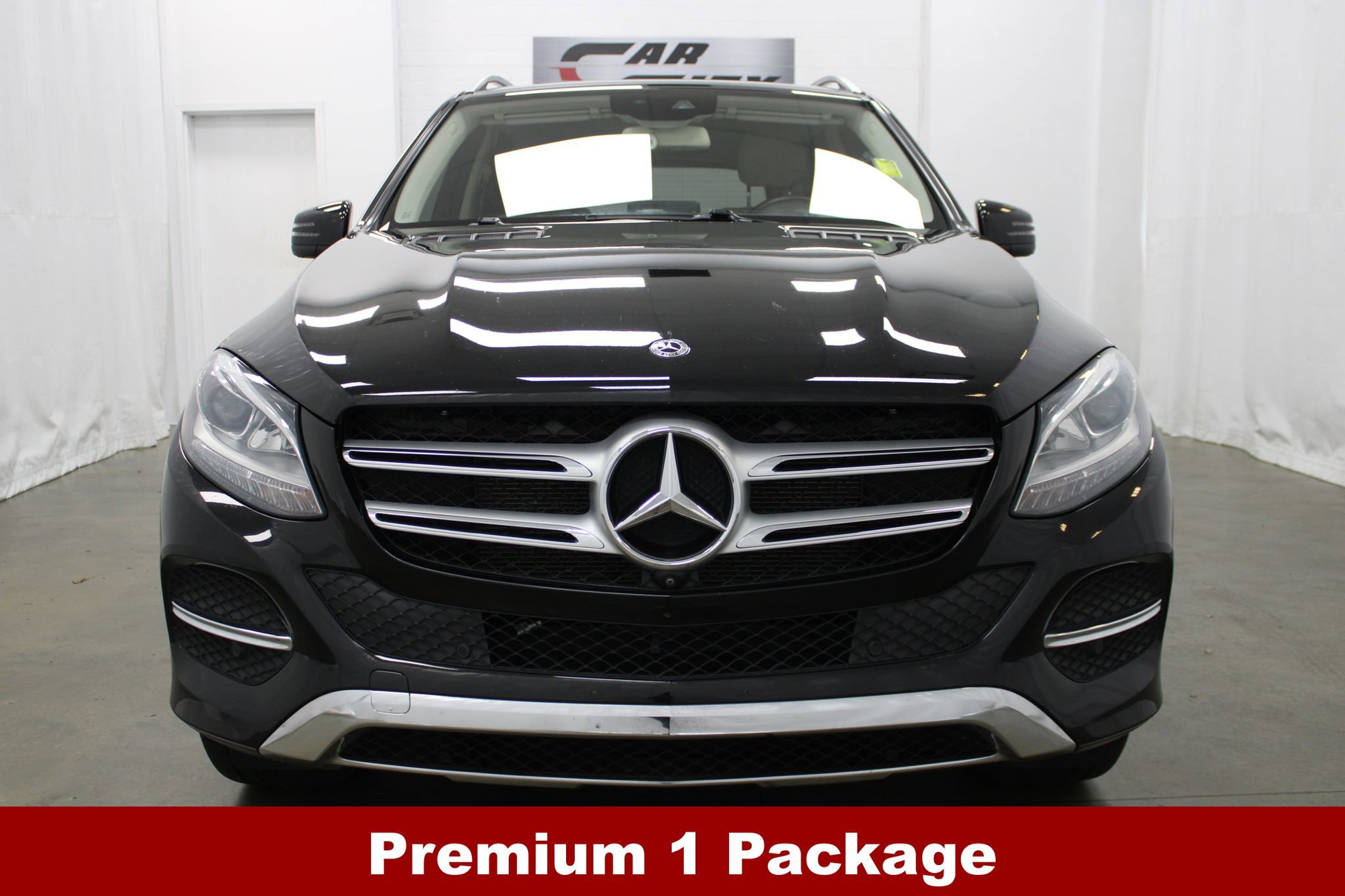 Used 2019 Mercedes-Benz GLE 400 4MATIC image 3