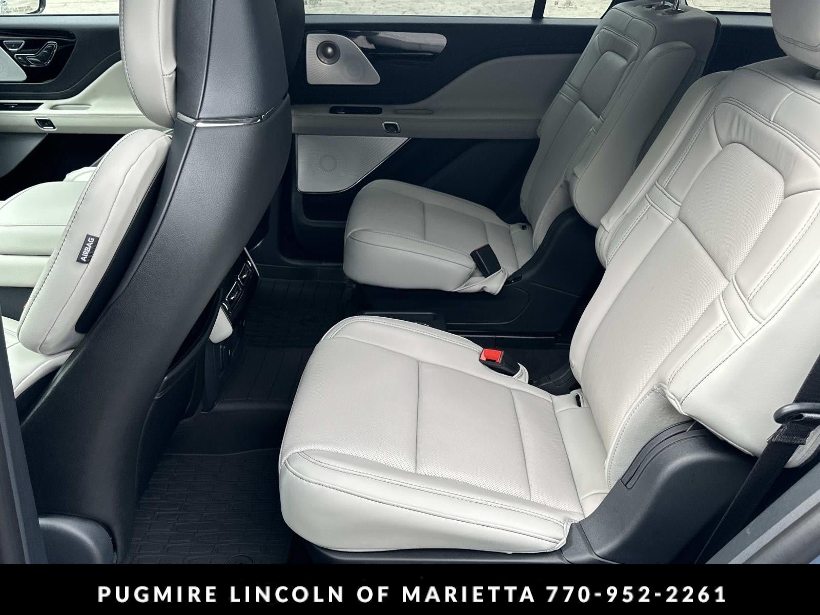 New 2026 Lincoln Aviator Reserve w/ Luxury Package RWD image 21