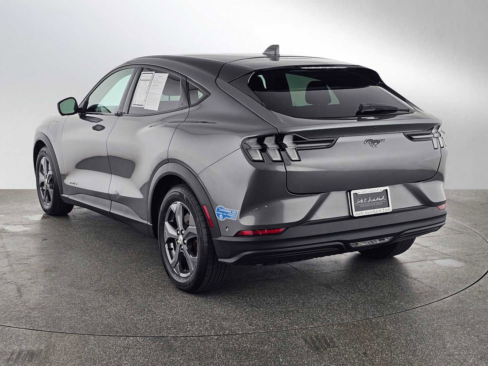 Used 2021 Ford Mustang Mach-E Select w/ Comfort/Technology Package RWD image 5