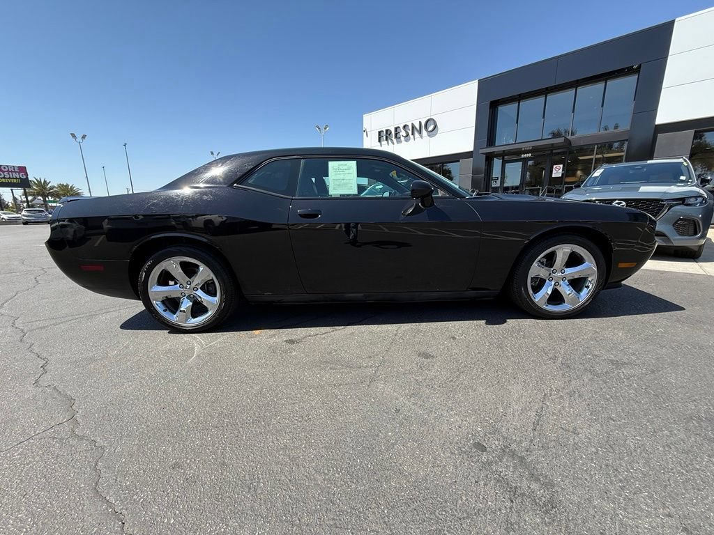 Used 2013 Dodge Challenger SXT Plus RWD image 14
