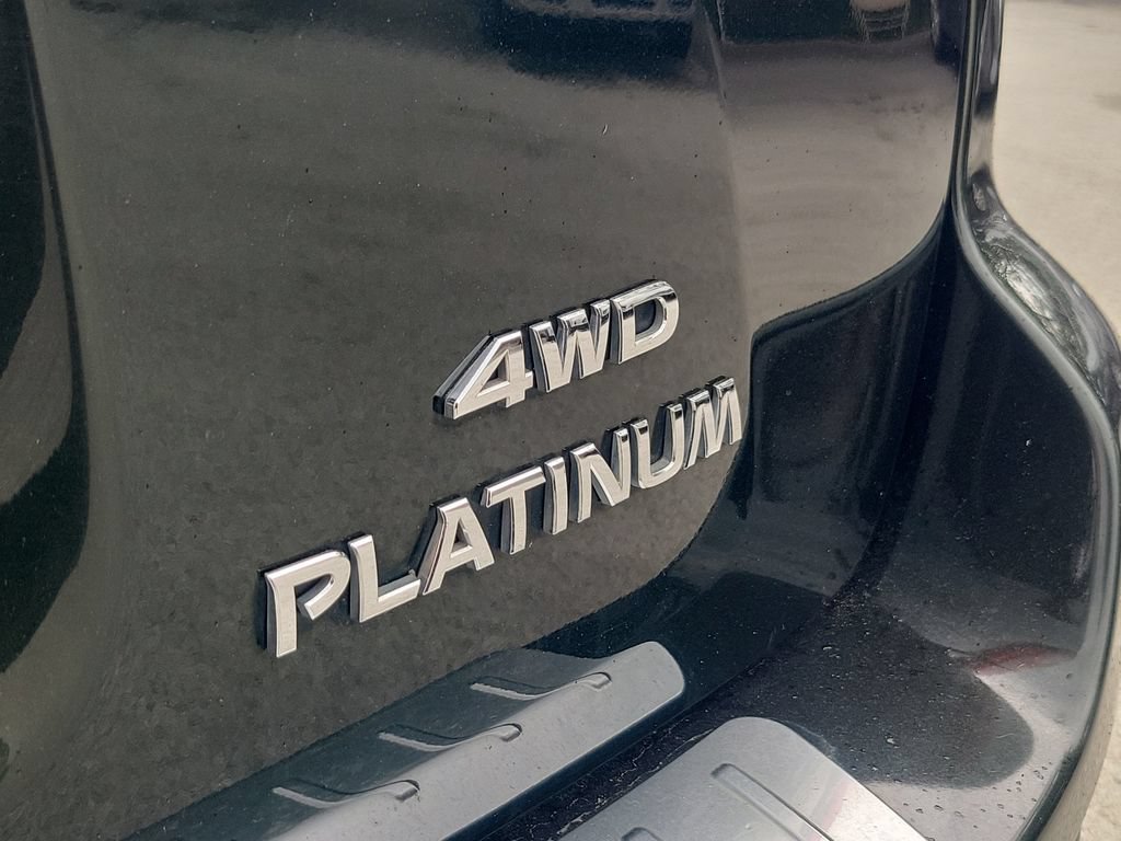 Used 2019 Nissan Pathfinder Platinum w/ Cargo Package AWD/4WD image 8