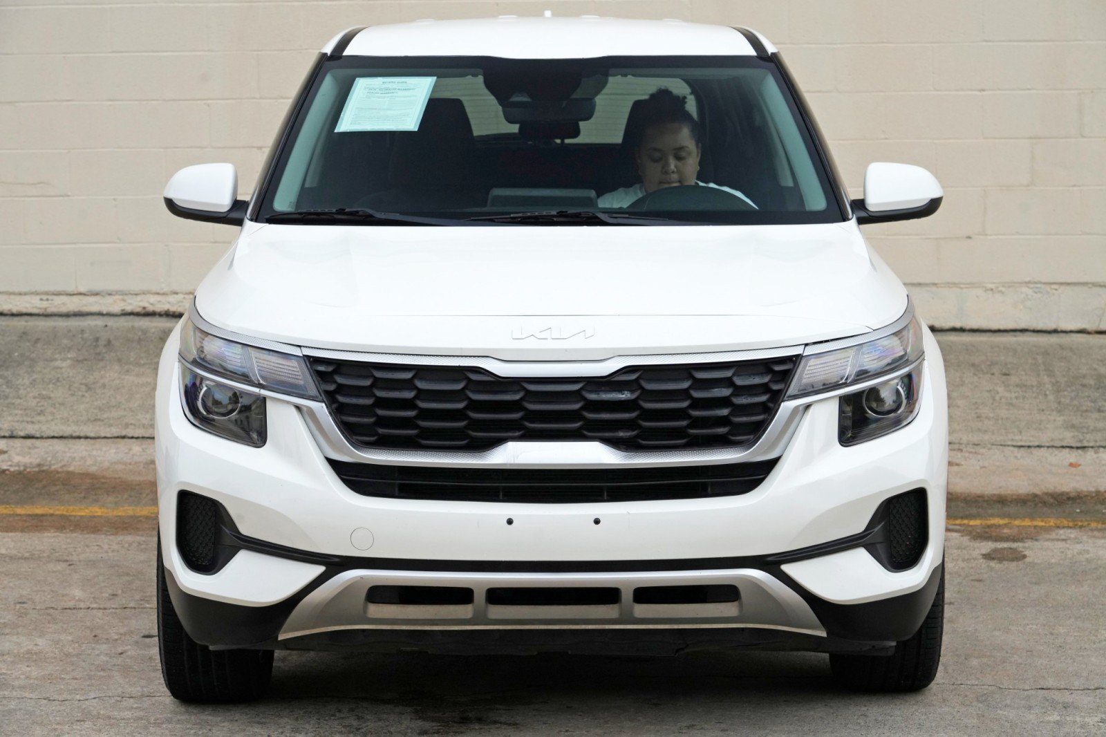 Used 2023 Kia Seltos LX AWD/4WD image 39