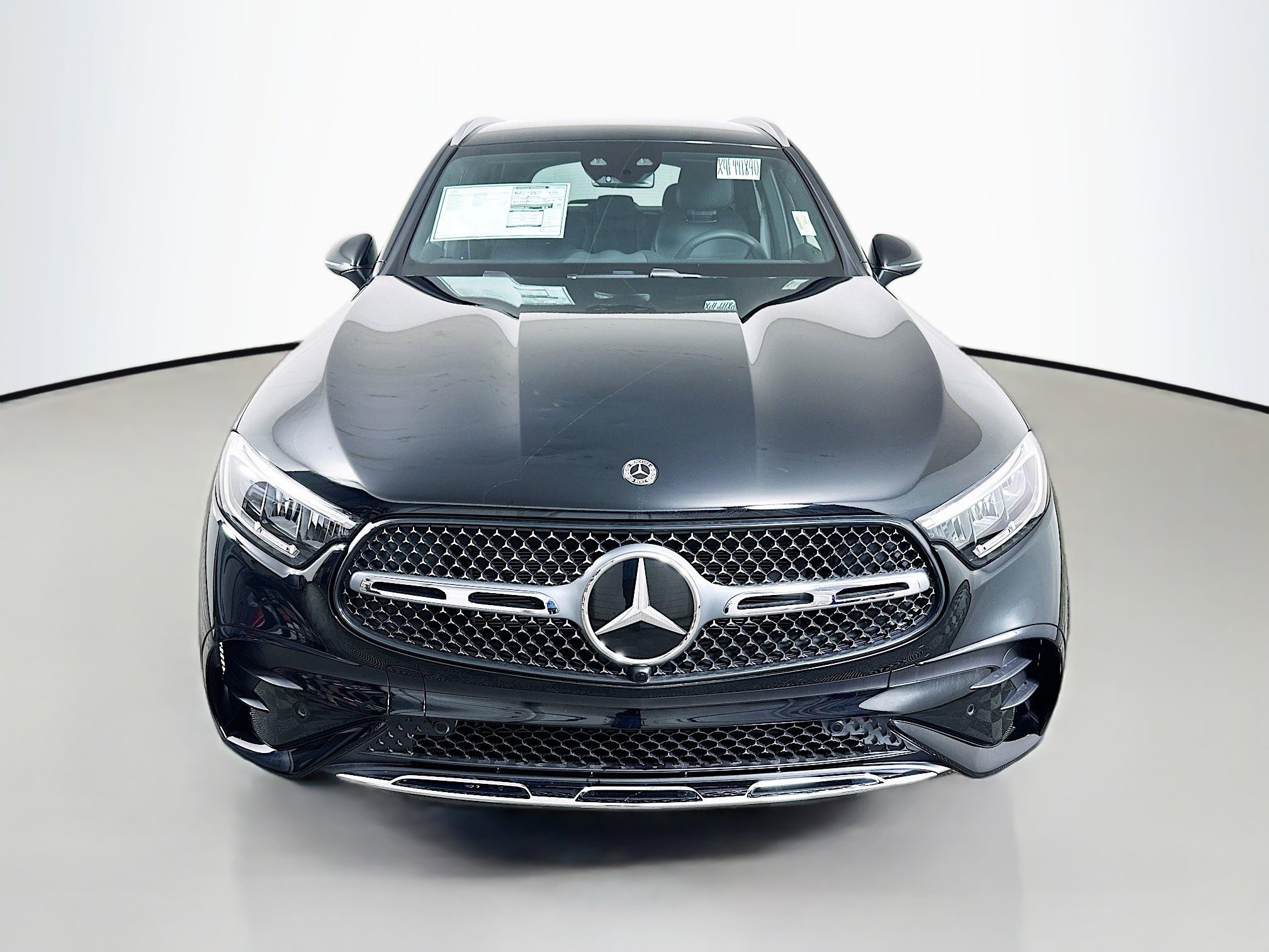 New 2026 Mercedes-Benz GLC 350e 4MATIC image 2