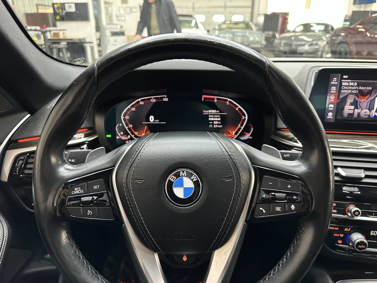 Used 2020 BMW 530i w/ Convenience Package image 20