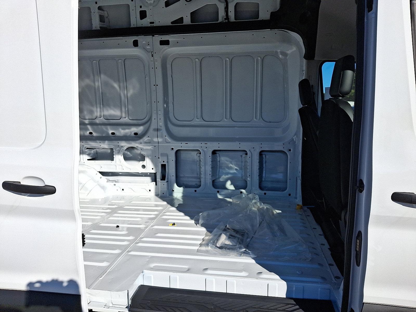 New 2026 Ford Transit 250 148 High Roof image 8