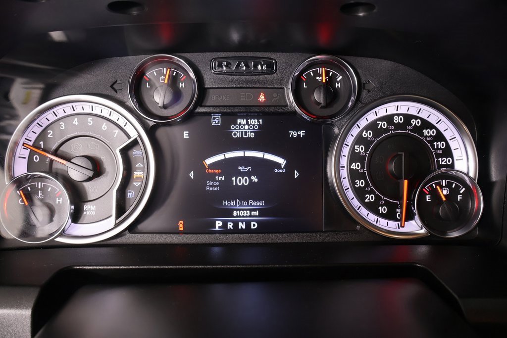 Used 2021 RAM 1500 Classic Warlock w/ Luxury Group image 4