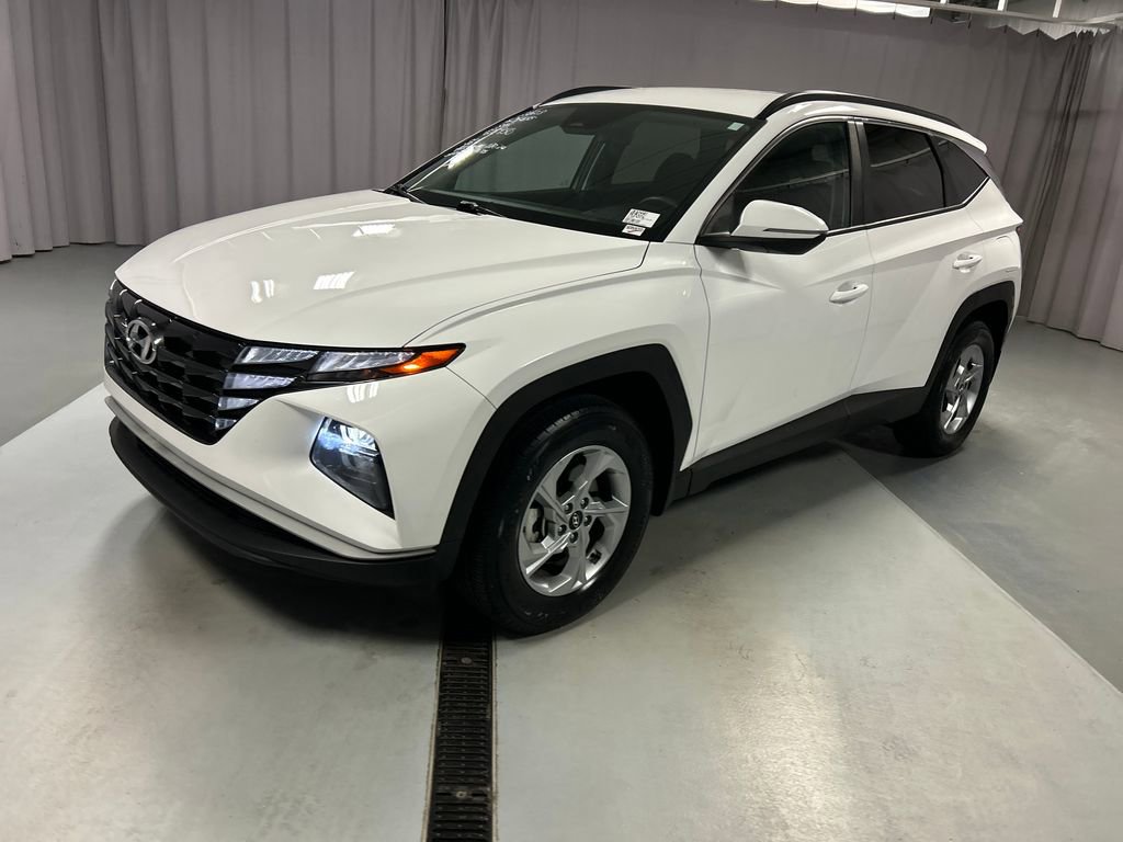 Used 2023 Hyundai Tucson SEL w/ Cargo Package image 3