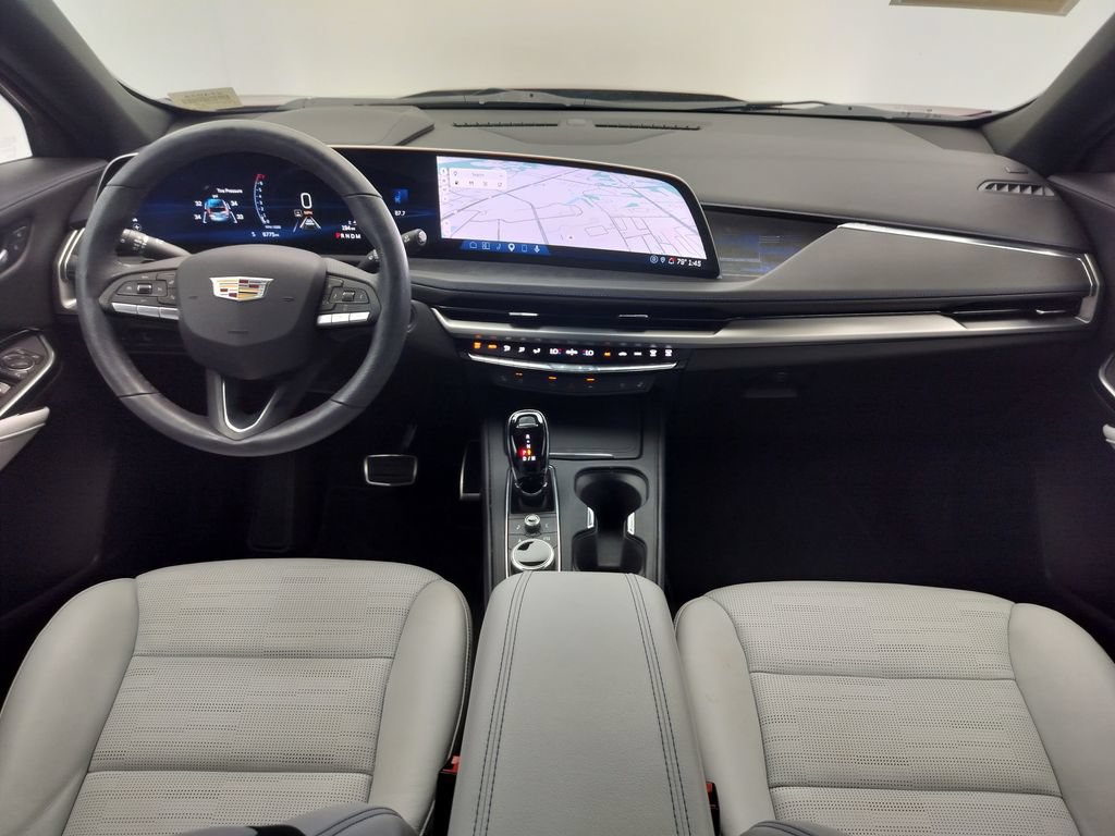 Used 2025 Cadillac XT4 Sport FWD image 12