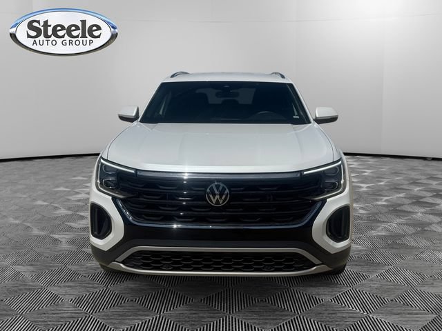 Used 2026 Volkswagen Atlas Cross Sport SE FWD image 8