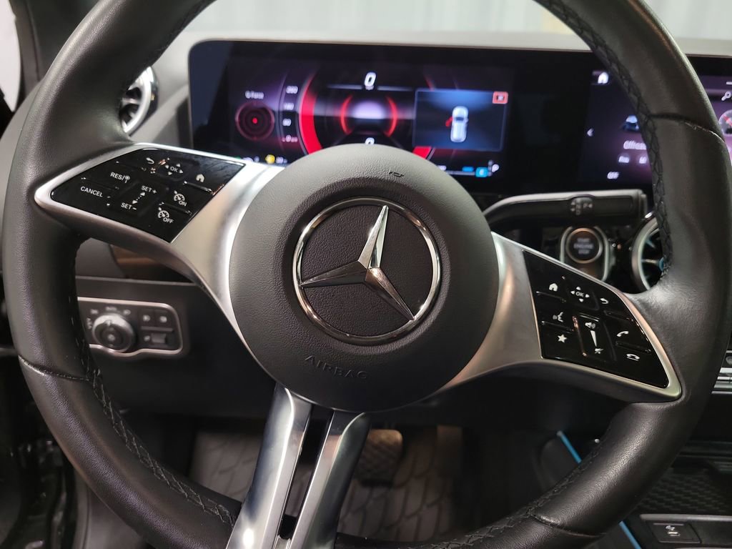 Used 2024 Mercedes-Benz GLA 250 4MATIC image 18