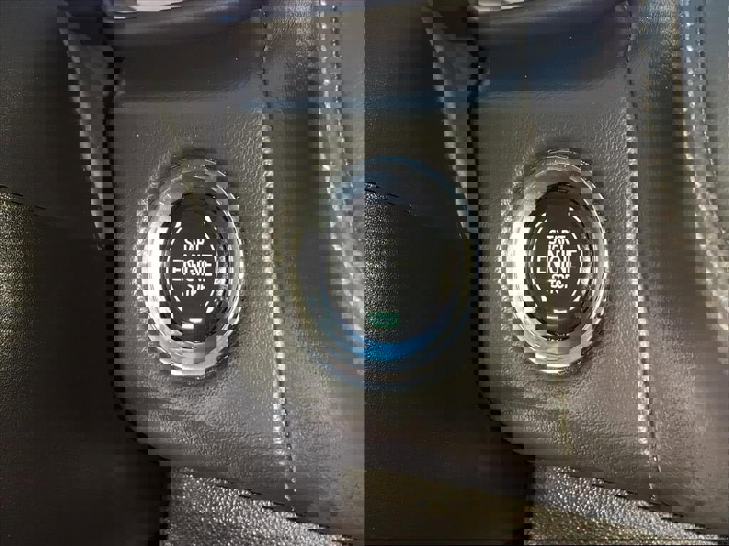 Used 2023 Chevrolet Tahoe Z71 w/ Luxury Package image 26