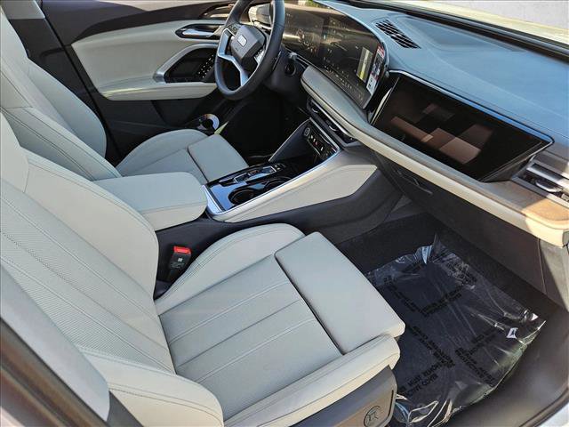 New 2025 Audi Q5 Prestige image 16