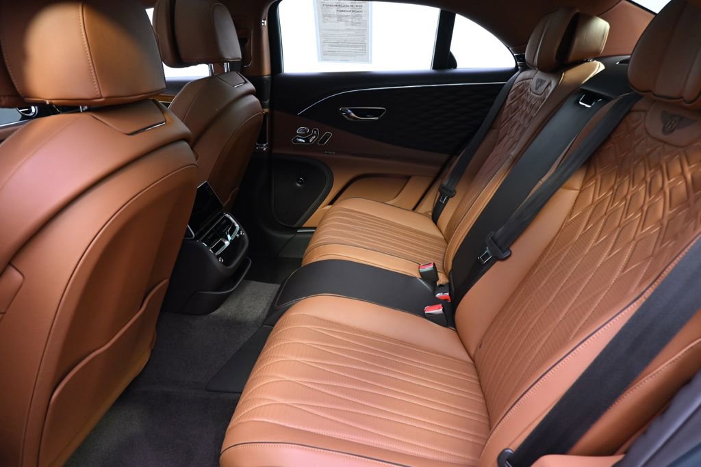 Used 2020 Bentley Flying Spur W12 AWD/4WD image 25