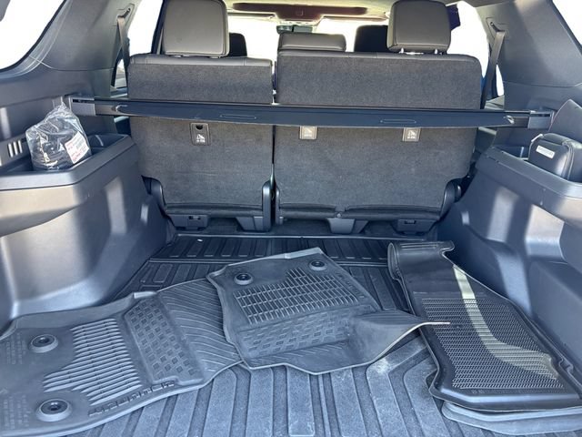 Certified 2025 Toyota 4Runner TRD Off-Road Premium AWD/4WD image 19