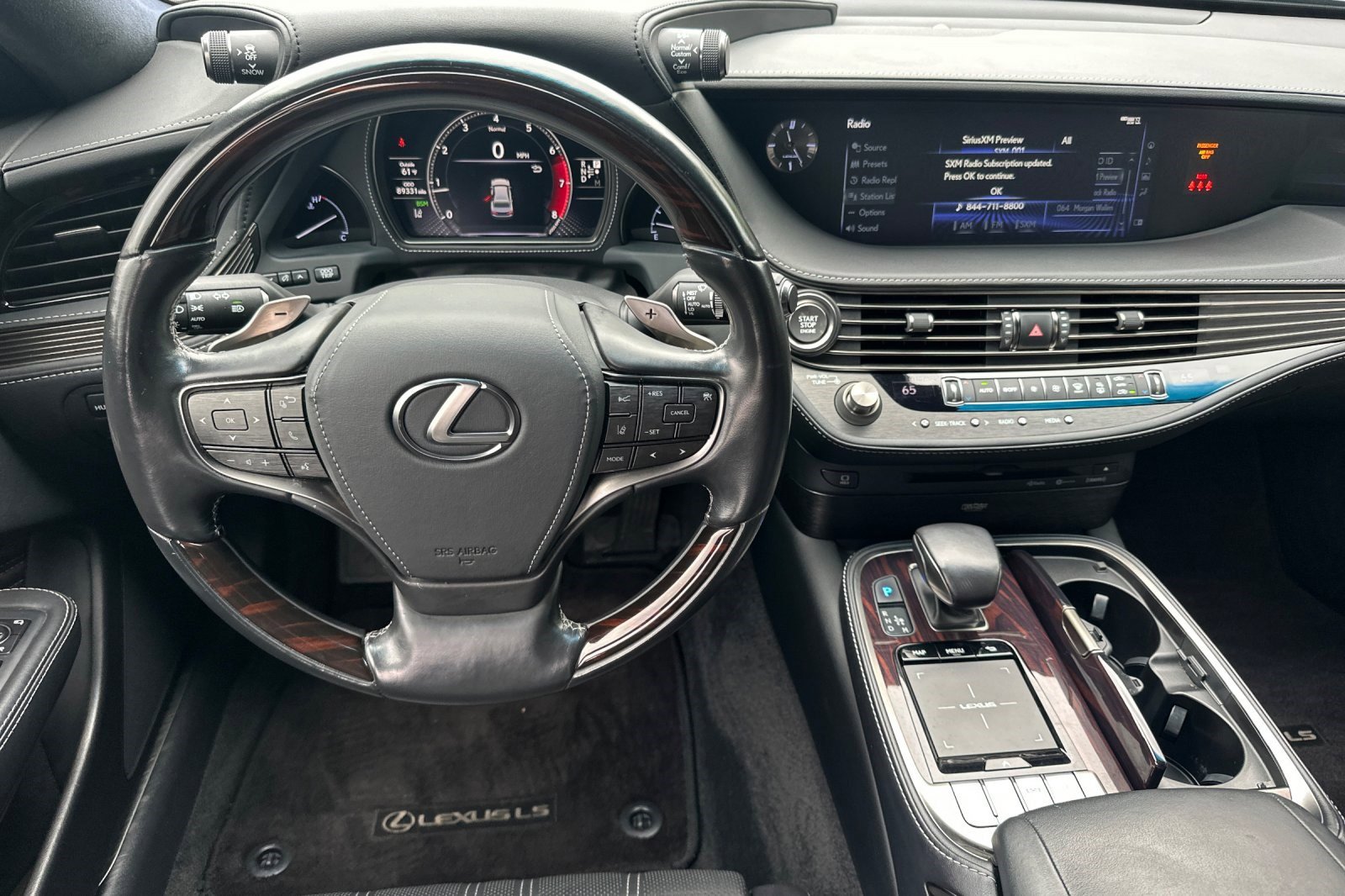 Used 2019 Lexus LS 500 w/ Interior Upgrade Package RWD image 18