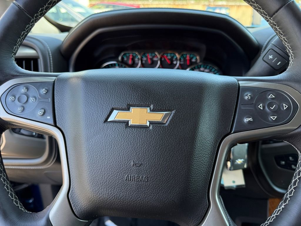 Used 2017 Chevrolet Silverado 1500 High Country AWD/4WD image 21
