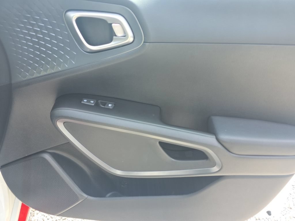 Used 2022 Kia Soul GT-Line FWD image 20
