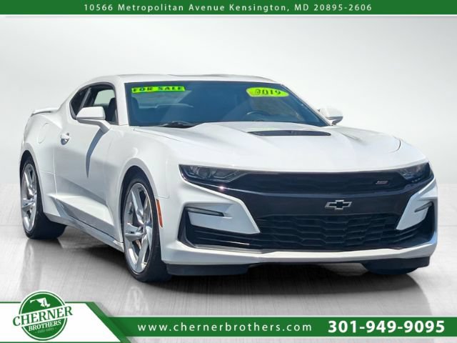 Used 2019 Chevrolet Camaro SS RWD image 1