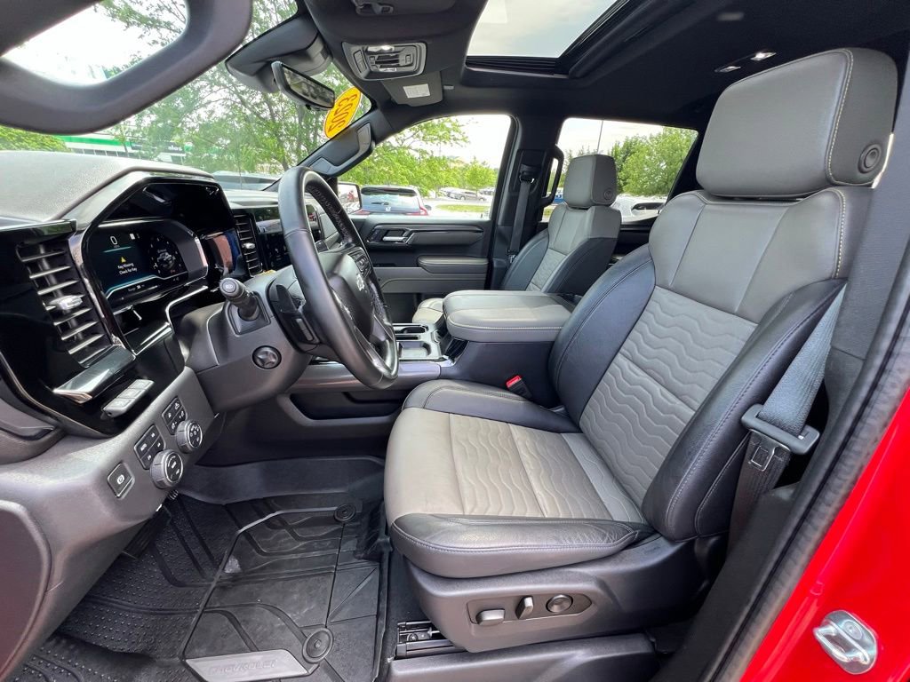 Used 2023 Chevrolet Silverado 1500 ZR2 w/ Technology Package AWD/4WD image 20