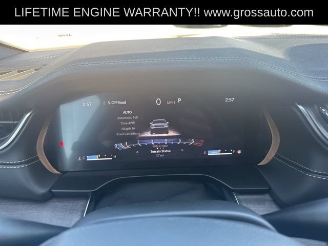 Used 2025 Jeep Grand Cherokee L Limited w/ Luxury Tech Group II AWD/4WD image 15