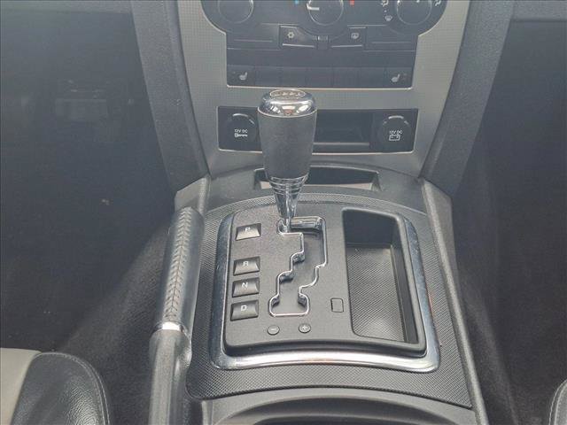 Used 2009 Jeep Grand Cherokee Laredo AWD/4WD image 11