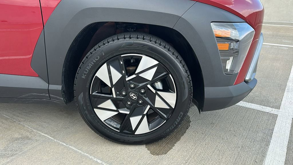 Used 2025 Hyundai Kona SEL image 15