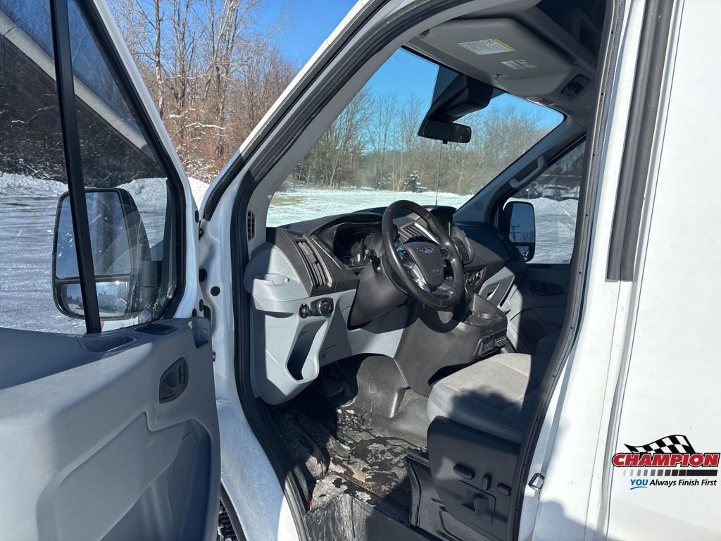 Used 2019 Ford Transit 350 XLT image 13
