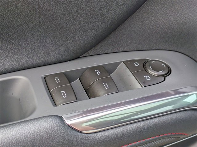 New 2026 Chevrolet Traverse Z71 w/ Enhanced Driving Package image 9