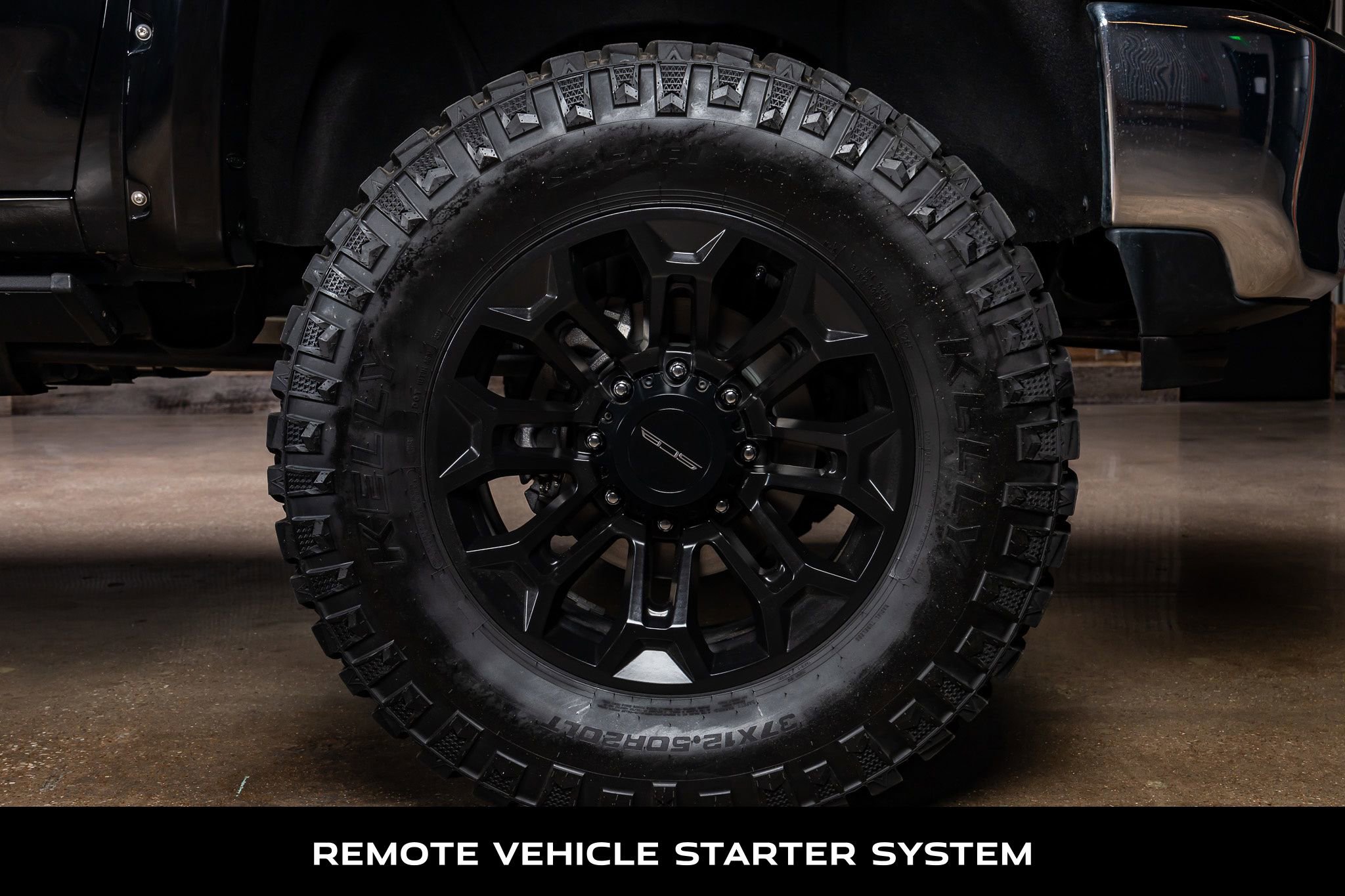 Used 2020 Chevrolet Silverado 2500 LTZ w/ LTZ Premium Package image 11