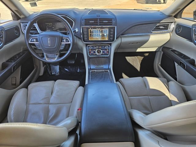Certified 2019 Lincoln Continental Reserve image 8